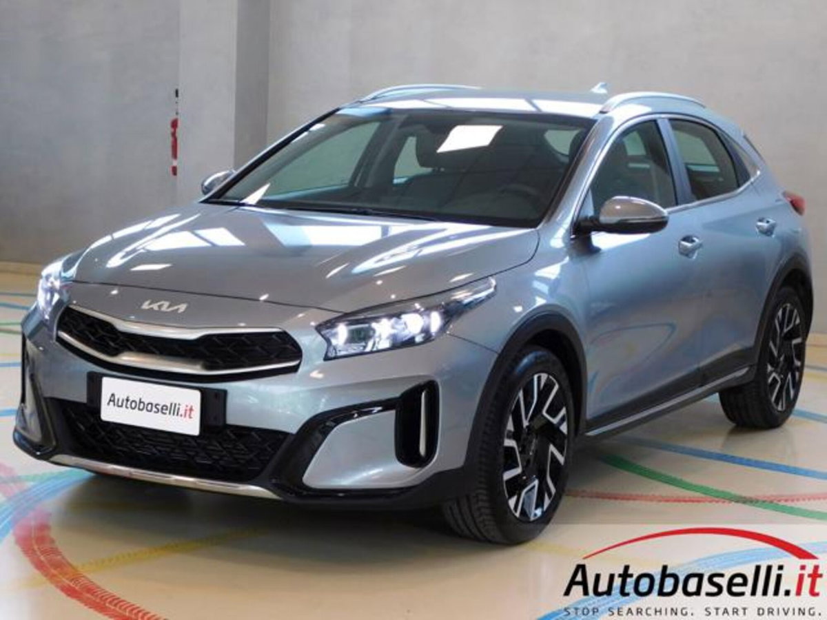 Kia XCeed 1.5 t-gdi mhev Business 140cv mt (18)