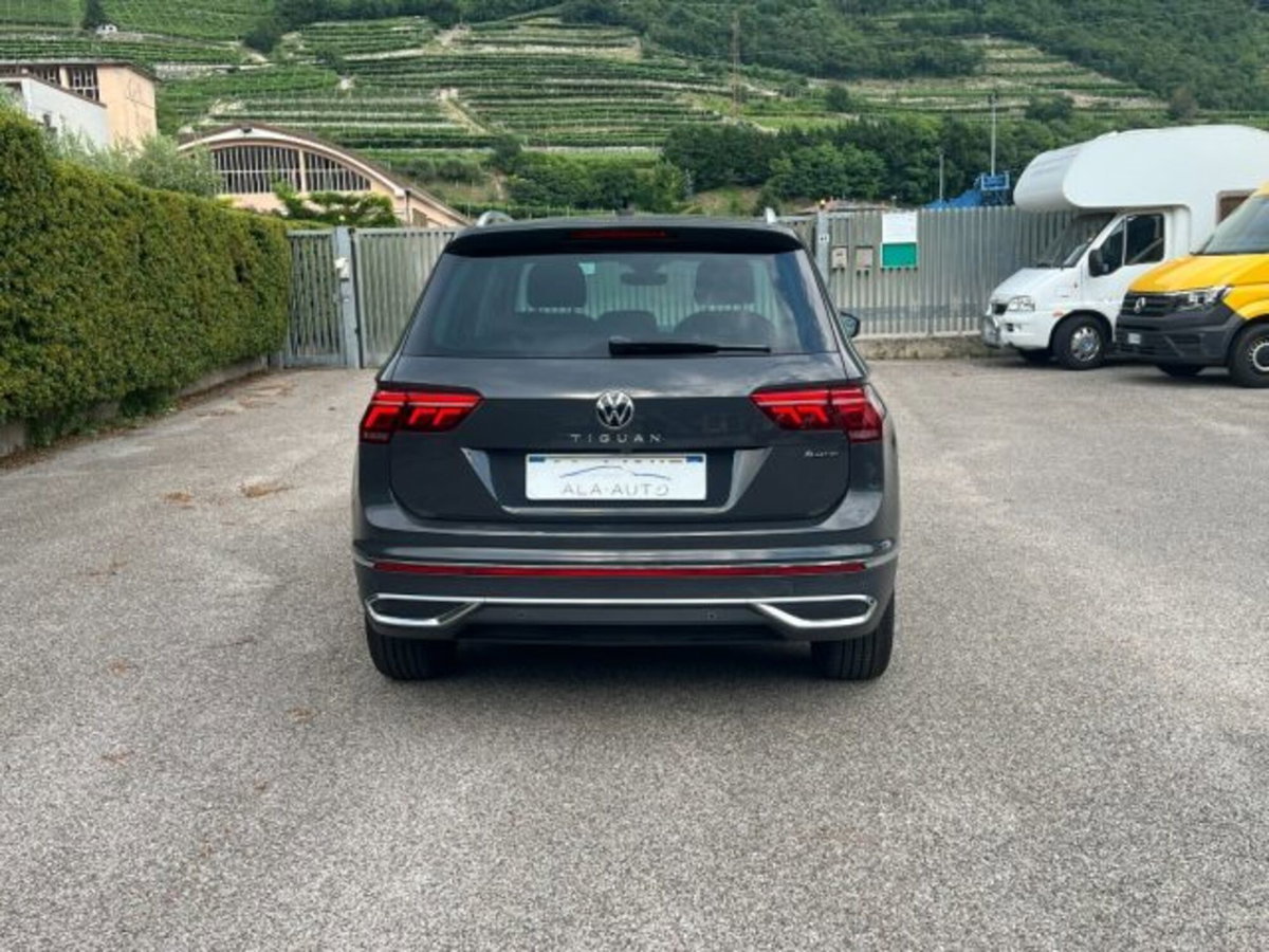 Volkswagen Tiguan 2.0 TDI 150 CV SCR DSG 4MOTION Elegance (5)