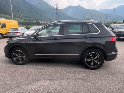 Volkswagen Tiguan 2.0 TDI 150 CV SCR DSG 4MOTION Elegance (7)