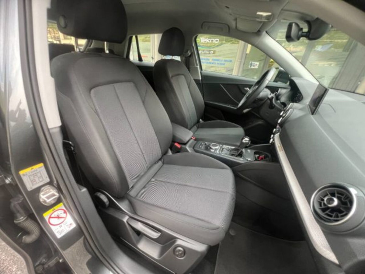 Audi Q2 Q2 35 TFSI S tronic S line Edition (12)