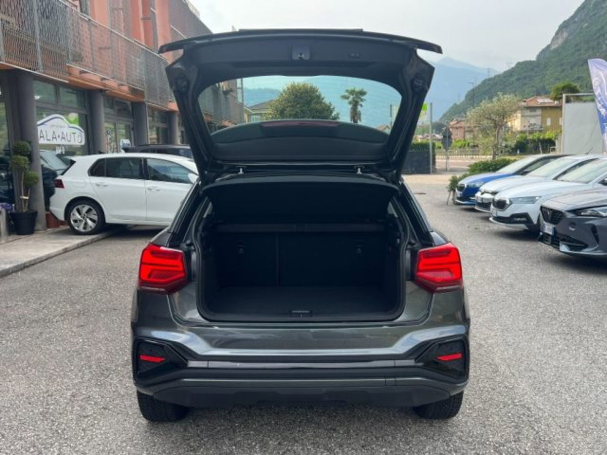 Audi Q2 Q2 35 TFSI S tronic S line Edition (13)