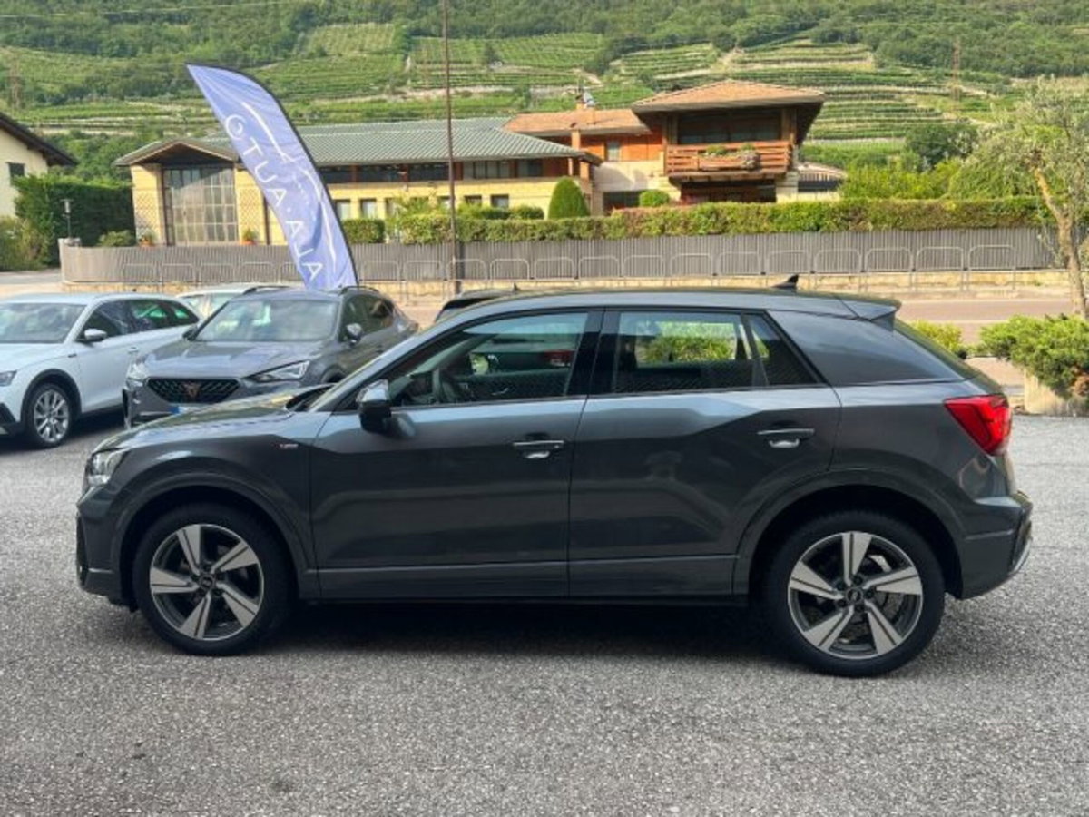 Audi Q2 Q2 35 TFSI S tronic S line Edition (6)