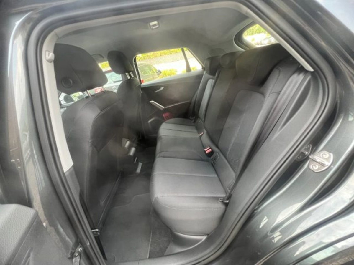 Audi Q2 Q2 35 TFSI S tronic S line Edition (9)
