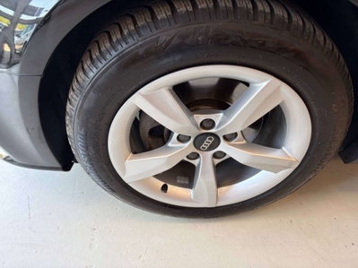 Audi A3 Sportback 2.0 TDI 150 CV clean diesel Attraction (14)