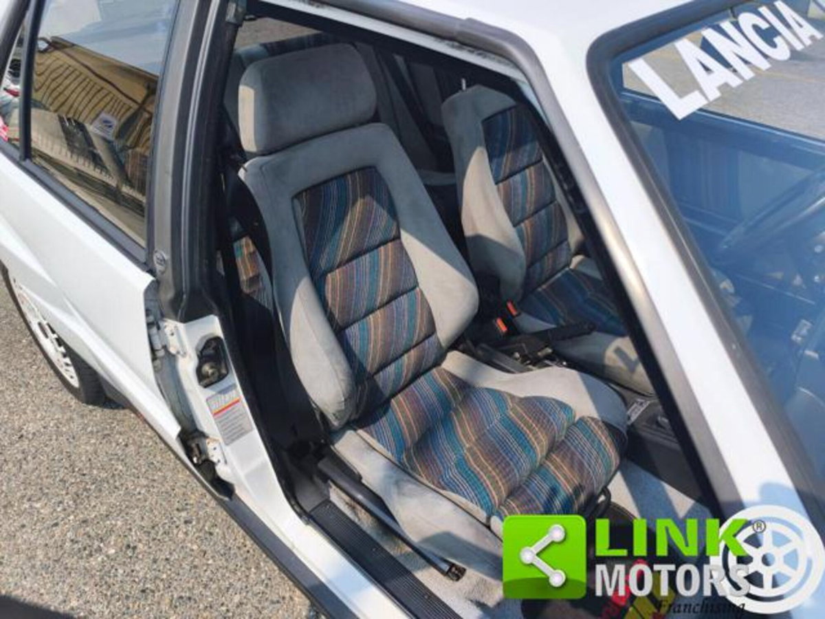 Lancia Delta turbo HF integrale (10)