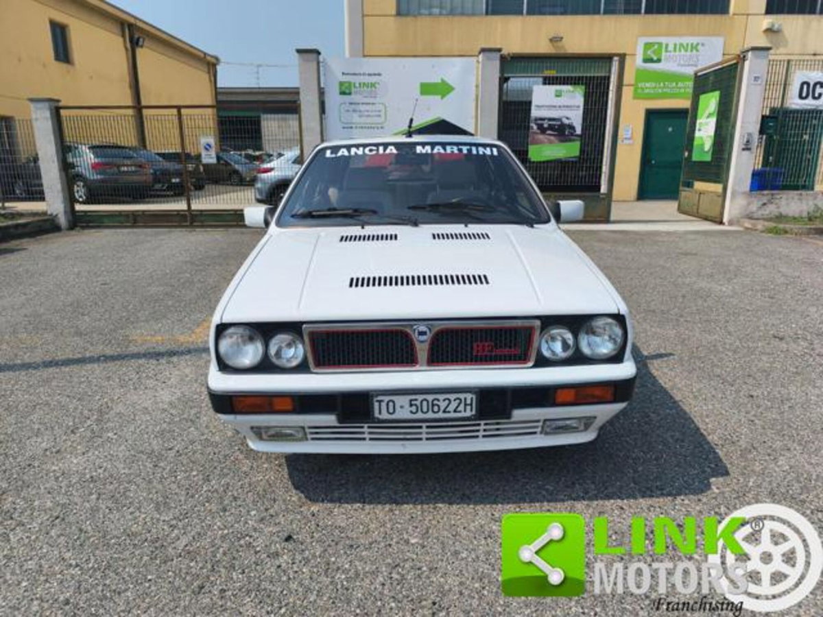 Lancia Delta turbo HF integrale (2)