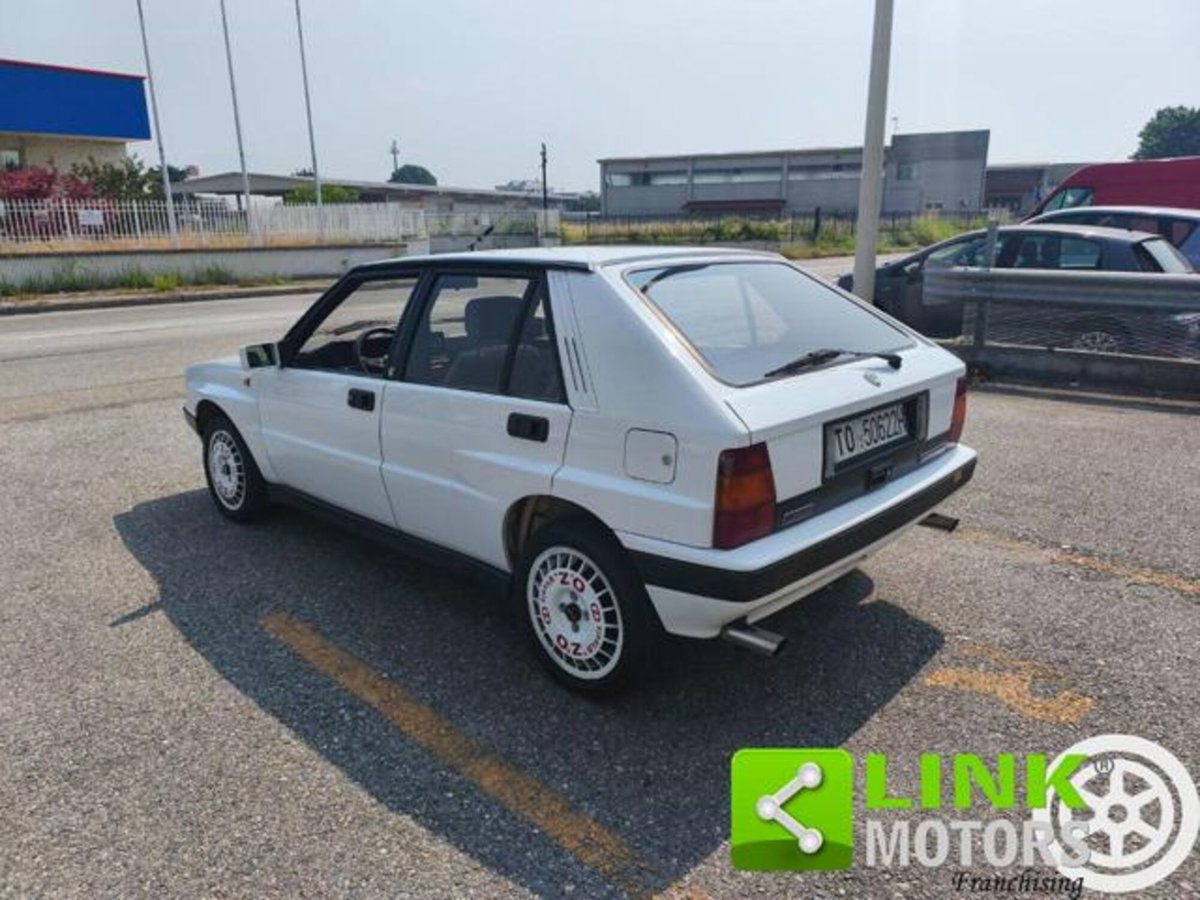 Lancia Delta turbo HF integrale (7)