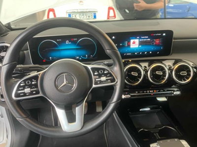Mercedes-Benz Classe A Sedan 200 Automatic 4p. Executive (12)