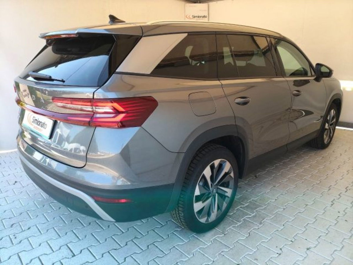 Skoda Kodiaq 2.0 TDI EVO SCR 4x4 DSG 7 posti Style (4)