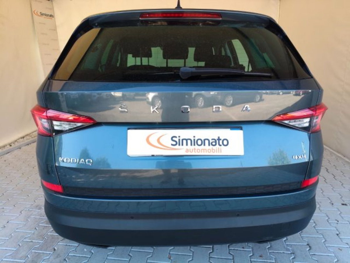 Skoda Kodiaq 2.0 TDI EVO SCR 4x4 DSG 7 posti Executive (5)