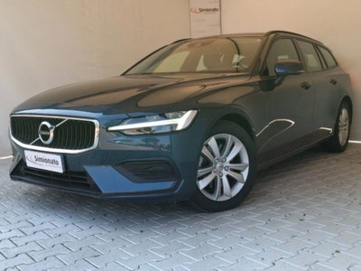 Volvo V60 B4 Geartronic Momentum Business Pro usata