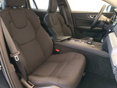 Volvo V60 B4 Geartronic Momentum Business Pro (15)