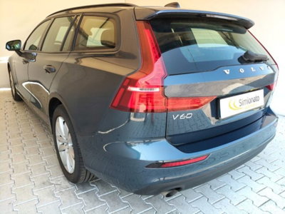 Volvo V60 B4 Geartronic Momentum Business Pro (6)