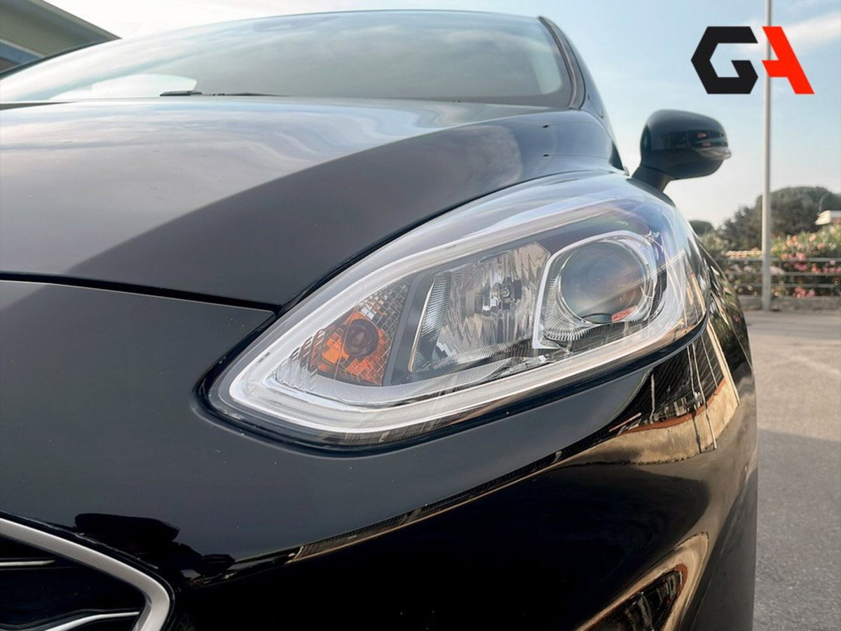 Ford Fiesta 1.5 TDCi 3 porte Vignale (20)