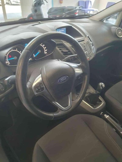 Ford Fiesta 1.4 5p. Bz.- GPL Titanium (10)