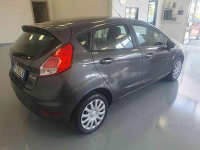 Ford Fiesta 1.4 5p. Bz.- GPL Titanium (3)