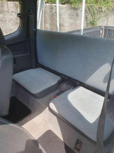 Mitsubishi L200 2.5 TDI 4WD Club Cab Pick-up GLS (5)
