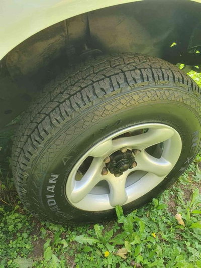 Mitsubishi L200 2.5 TDI 4WD Club Cab Pick-up GLS (9)