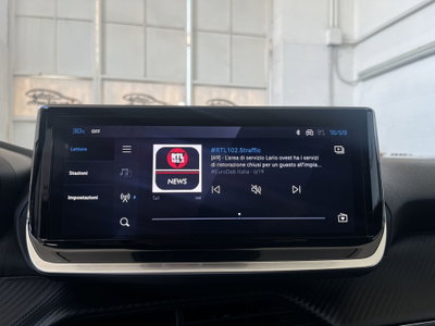 Peugeot 2008 1.2 puretech Allure s&s 100cv (12)