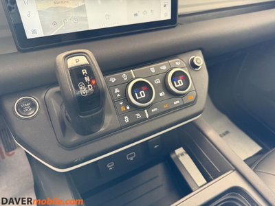 Land Rover Defender 110 3.0d i6 mhev SE awd 250cv auto 6p.ti (14)