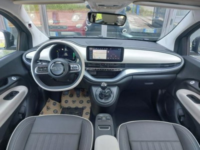 Fiat 500 1.0 hybrid La Prima (11)