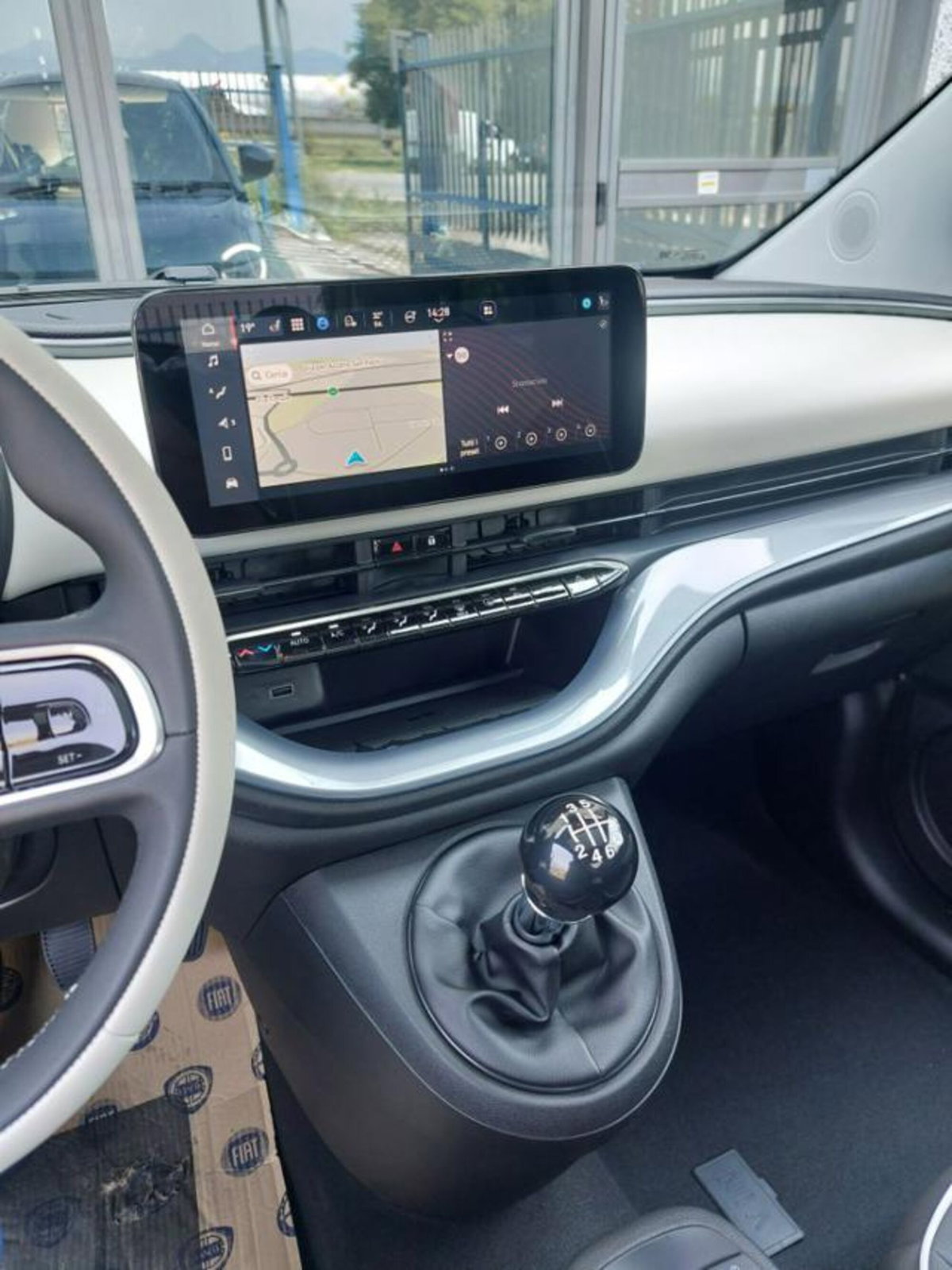 Fiat 500 1.0 hybrid La Prima (14)