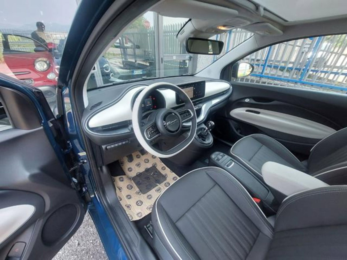 Fiat 500 1.0 hybrid La Prima (7)