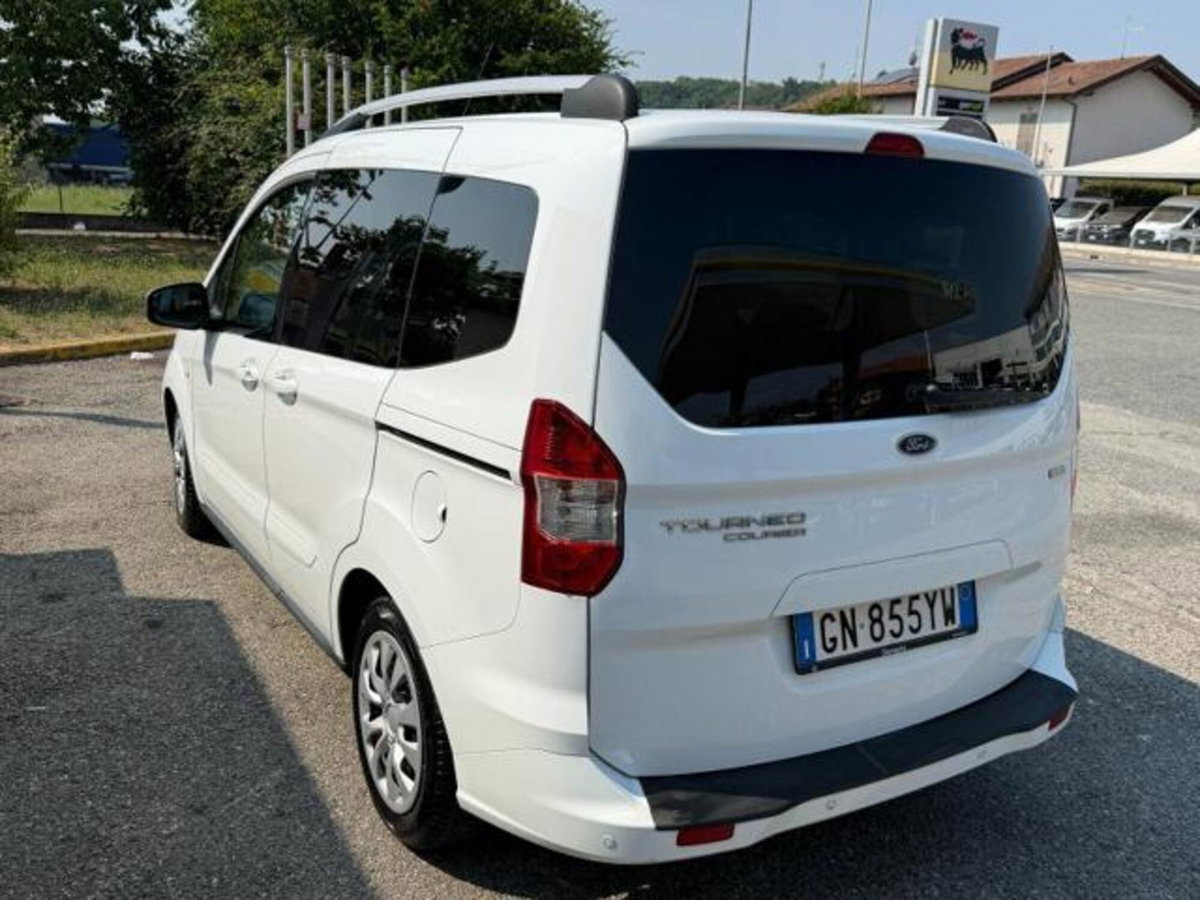Ford Tourneo Courier 1.0 EcoBoost 100 CV Plus (4)