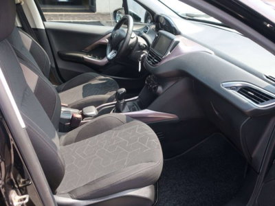 Peugeot 2008 e-HDi 92 CV Stop&Start ETG6 Active (8)