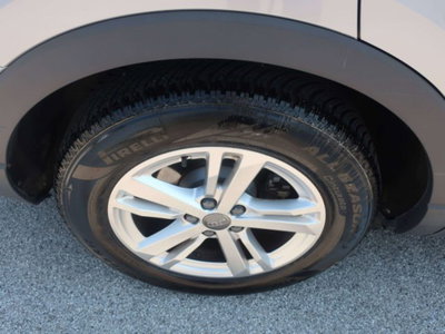Audi Q3 35 2.0 tdi Business s-tronic (10)