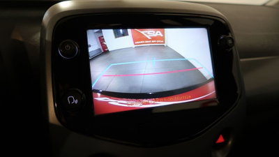 Toyota Aygo 1.0 VVT-i 72 CV 5 porte x-play (10)