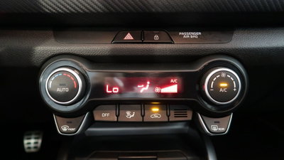 Kia Rio 1.0 T-GDi 100 CV MHEV iMT GT Line (10)