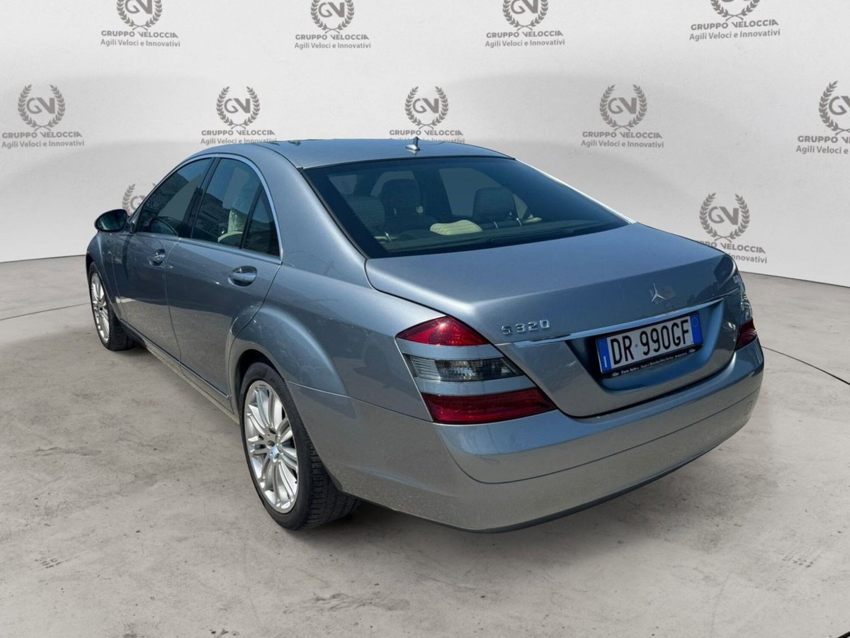Mercedes-Benz Classe S 320 CDI Avantgarde (8)