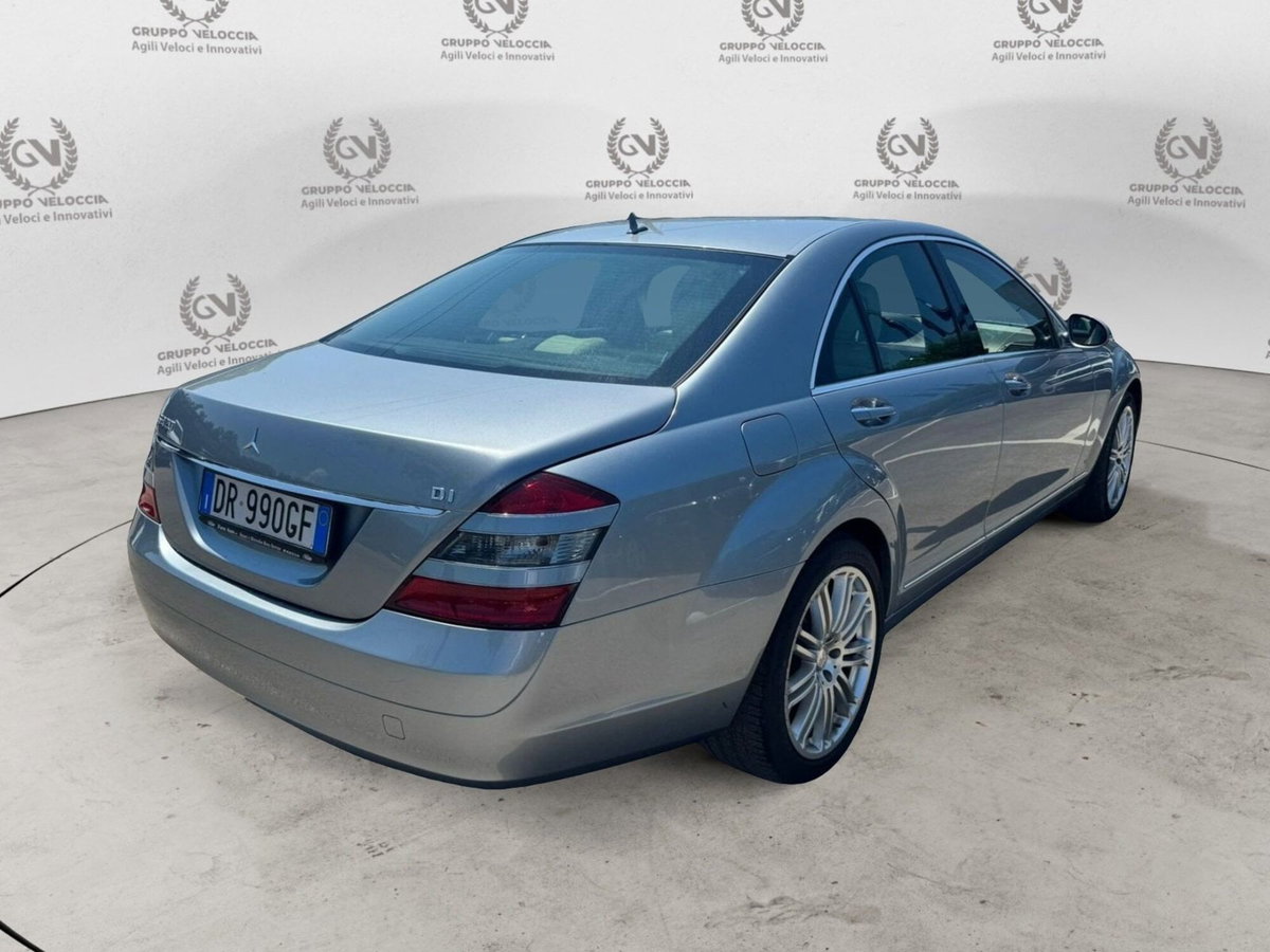 Mercedes-Benz Classe S 320 CDI Avantgarde (9)
