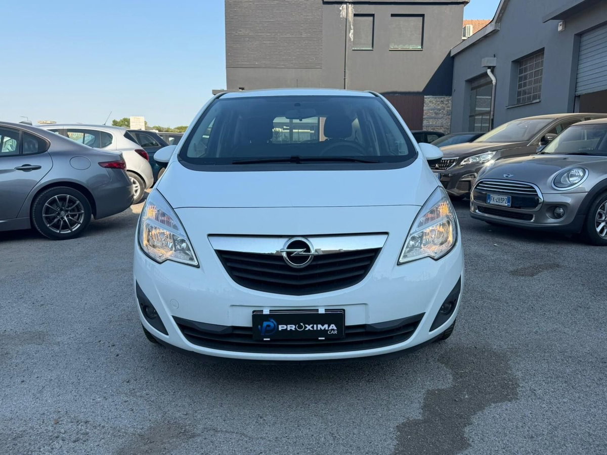 Opel Meriva 1.4 100CV Cosmo (3)
