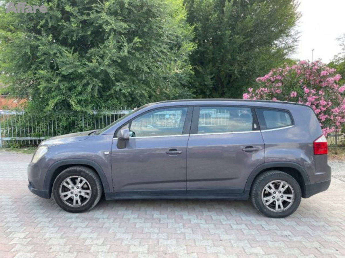 Chevrolet Orlando Orlando 2.0 Diesel 163CV aut. LTZ (2)