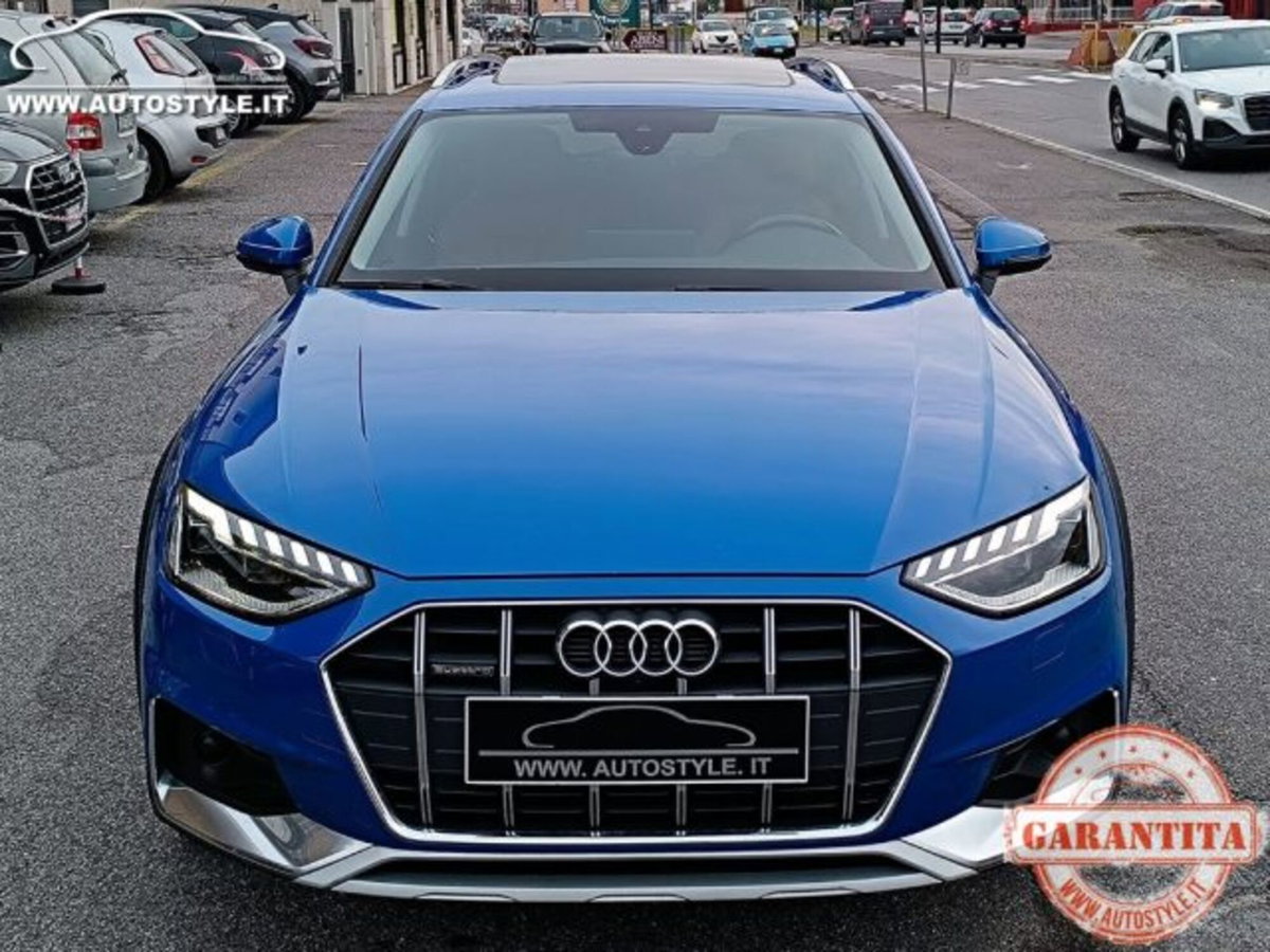 Audi A4 Allroad Allroad 40 2.0 tdi mhev Identity Contrast quattro 204cv s-tronic (4)