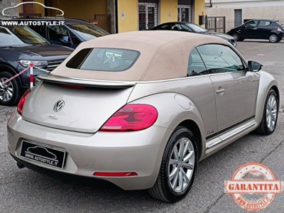 Volkswagen Maggiolino Cabrio 2.0 TDI Design BlueMotion Technology (10)