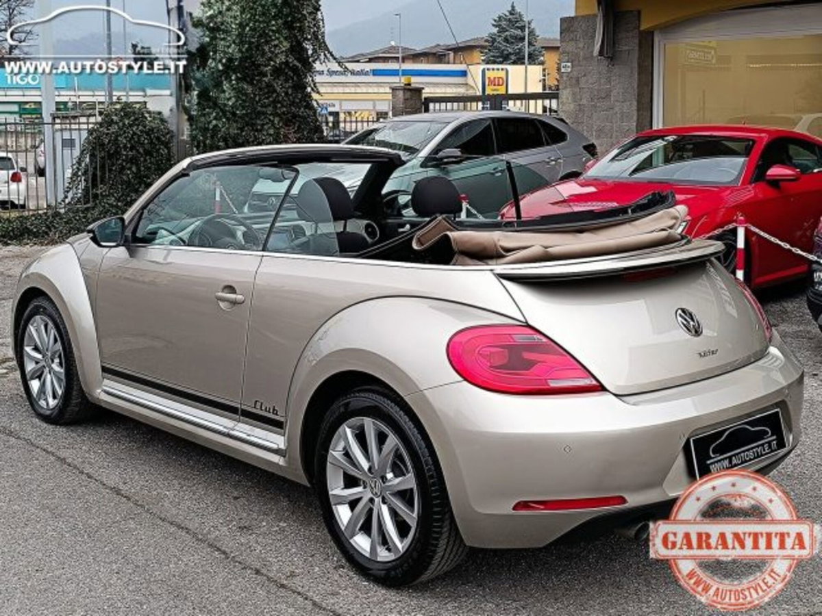 Volkswagen Maggiolino Cabrio 2.0 TDI Design BlueMotion Technology (8)