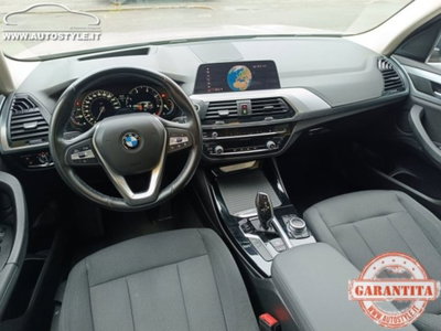 BMW X3 xDrive20d 48V Business Advantage (3)