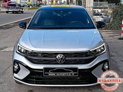 Volkswagen Taigo 1.0 TSI 110 CV DSG R-Line (17)