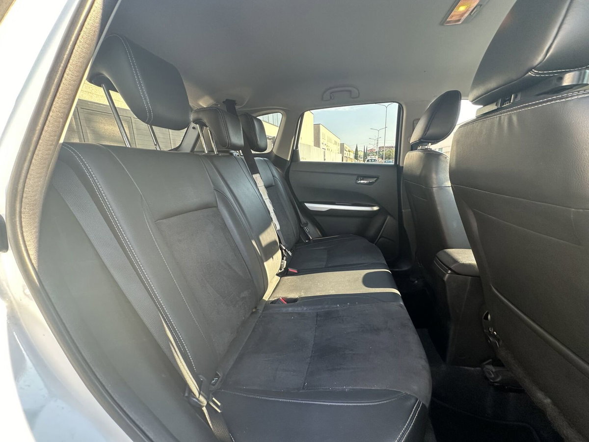 Suzuki Vitara 1.6 DDiS V-Cool (13)