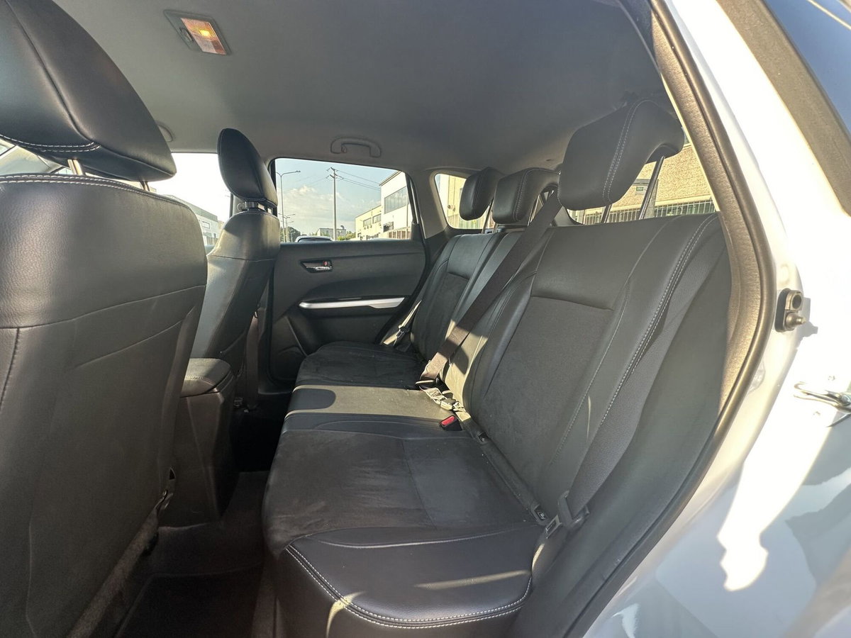 Suzuki Vitara 1.6 DDiS V-Cool (14)