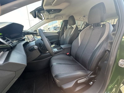 Peugeot 308 2.0 HDi 136CV 5p. aut. Féline (10)