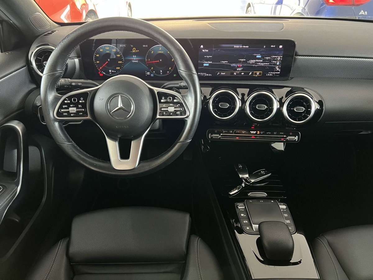 Mercedes-Benz Classe A 180 d Automatic Sport (13)