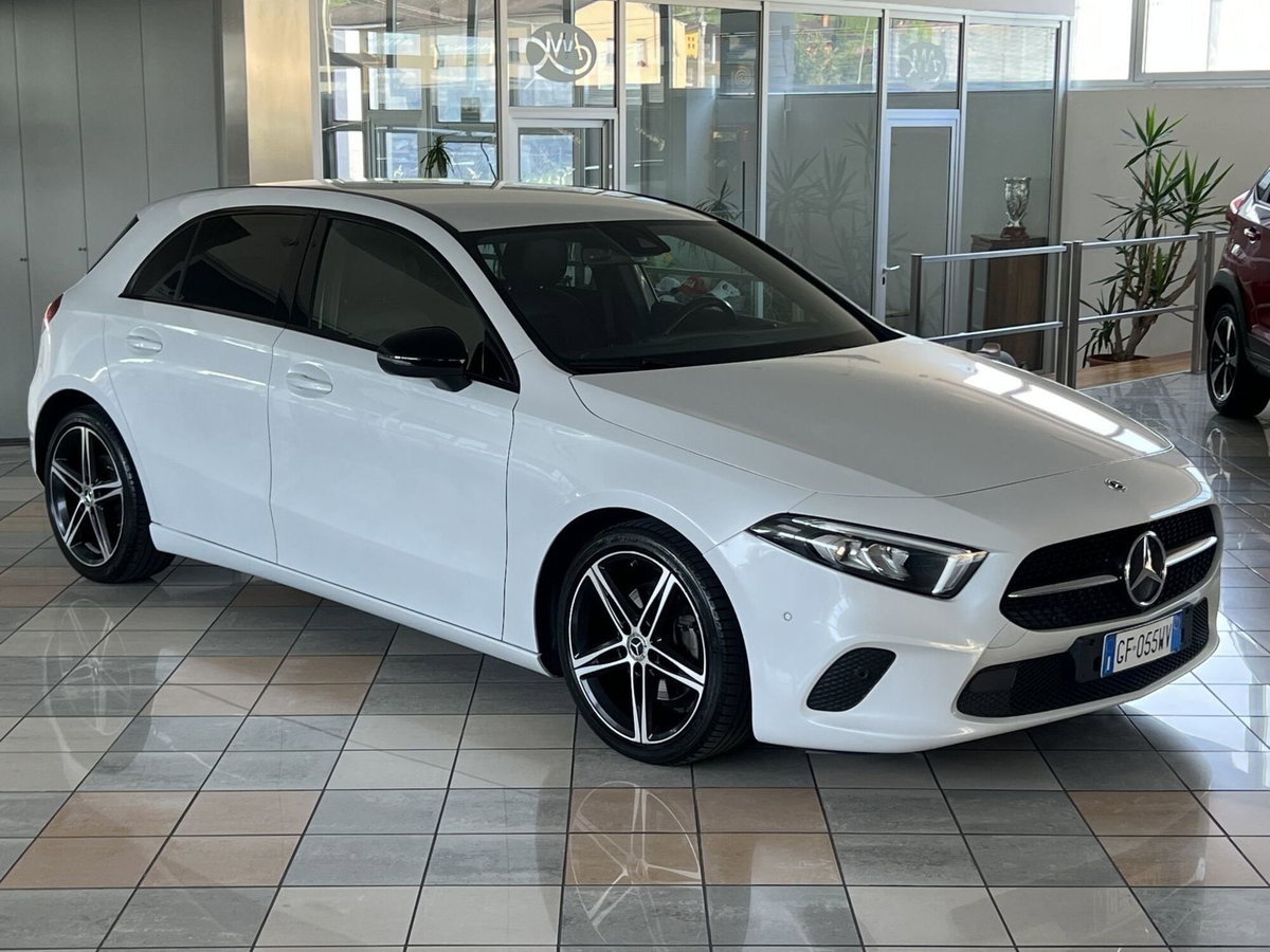 Mercedes-Benz Classe A 180 d Automatic Sport (2)