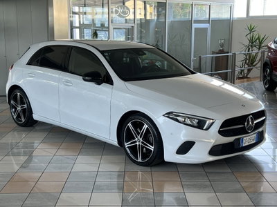 Mercedes-Benz Classe A 180 d Automatic Sport (2)