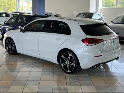 Mercedes-Benz Classe A 180 d Automatic Sport (3)