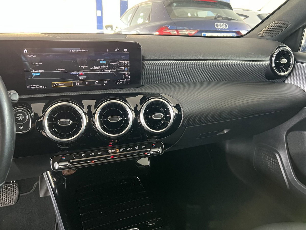 Mercedes-Benz Classe A 180 d Automatic Sport (7)