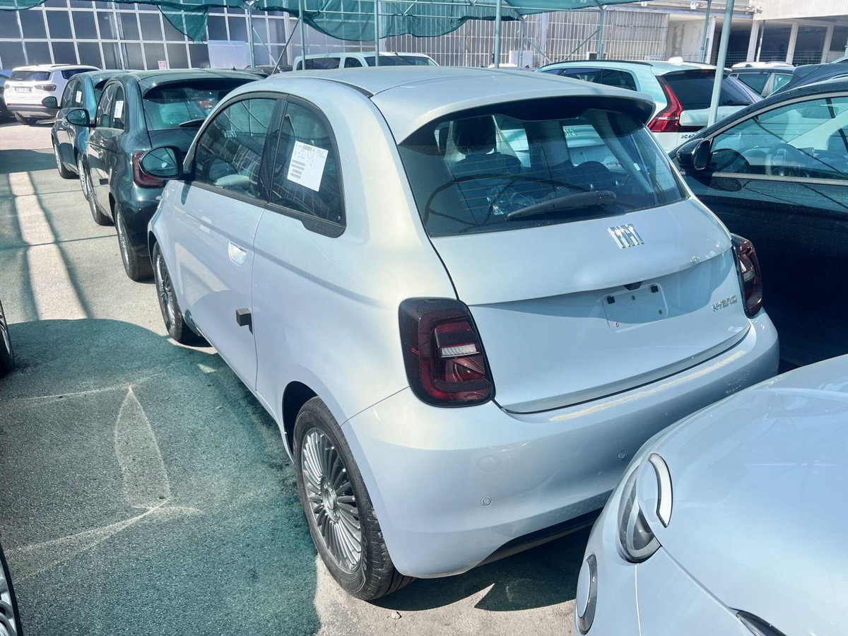 Fiat 500 1.0 hybrid Icon (2)